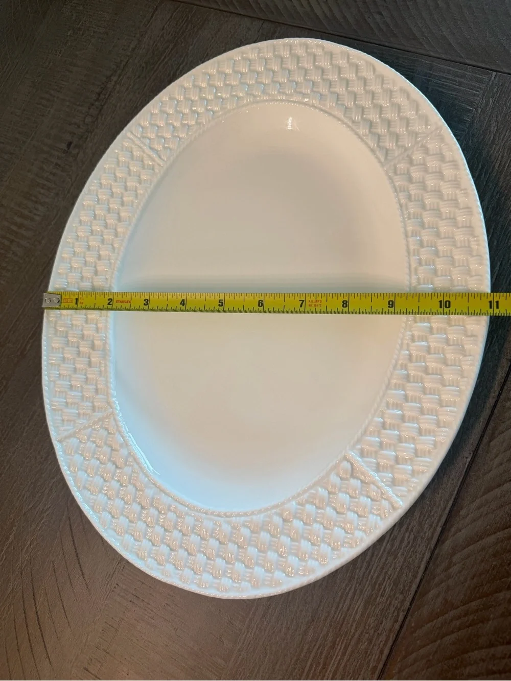 TIFFANY & CO. Weave Basketweave Oval Serving Platter China